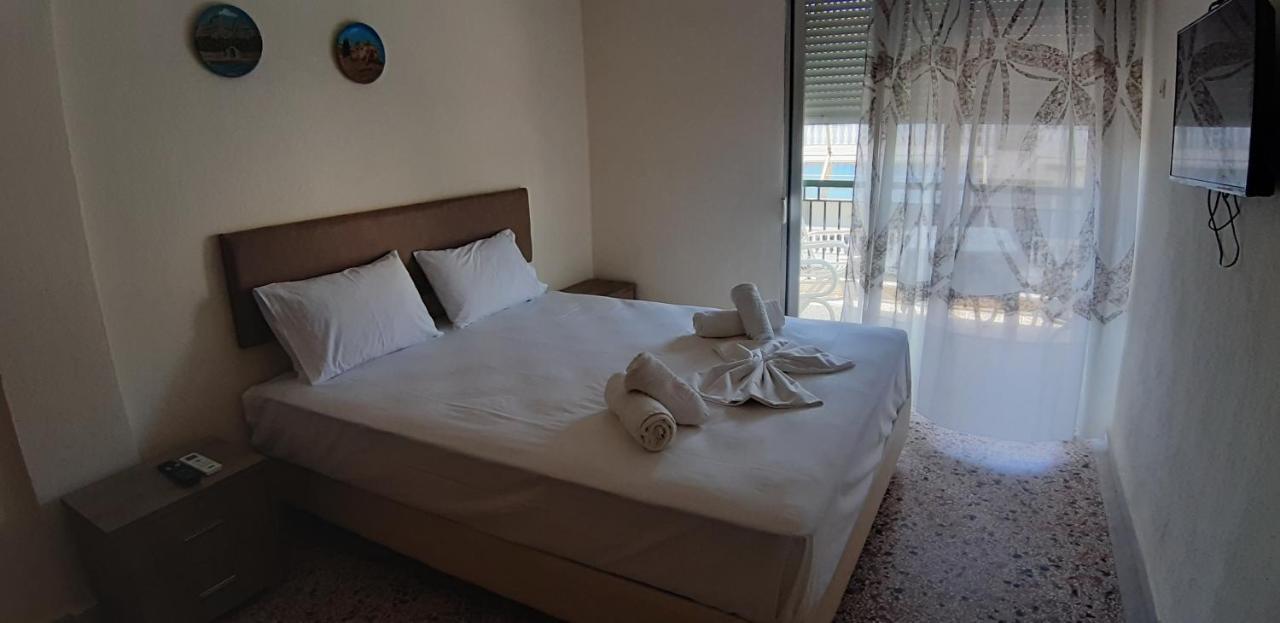 Zoi Apartments Paralia Dionisiou Exterior foto