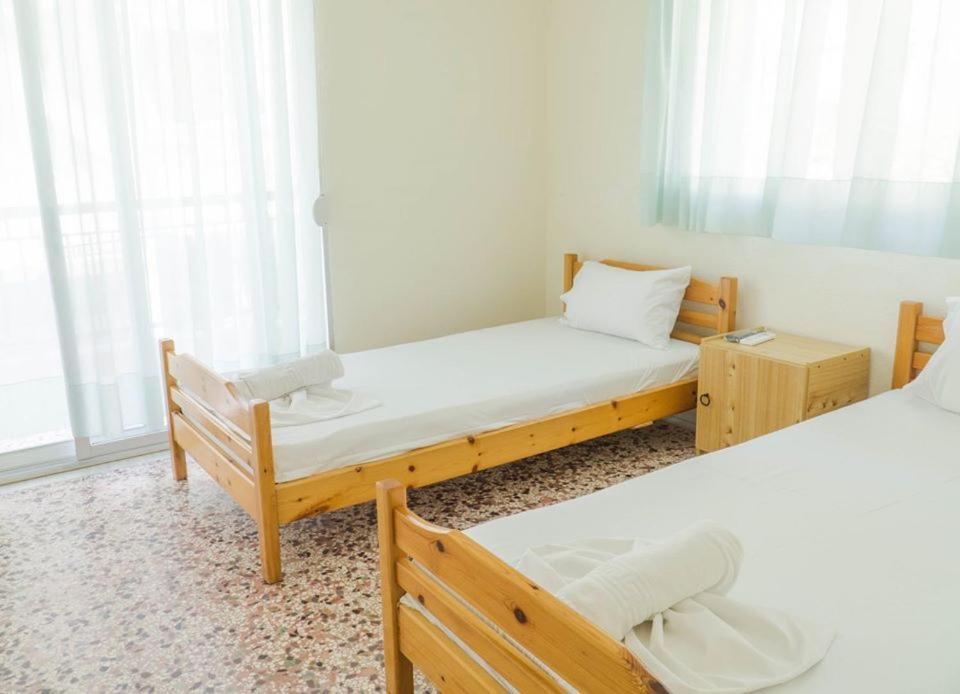 Zoi Apartments Paralia Dionisiou Exterior foto